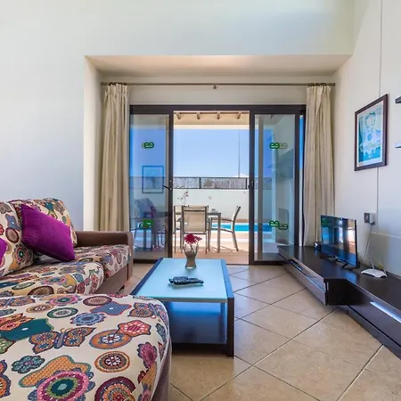 Villas Bahamas Playa Blanca, Con Terraza Y Piscina Privada Villa Playa Blanca (Lanzarote)